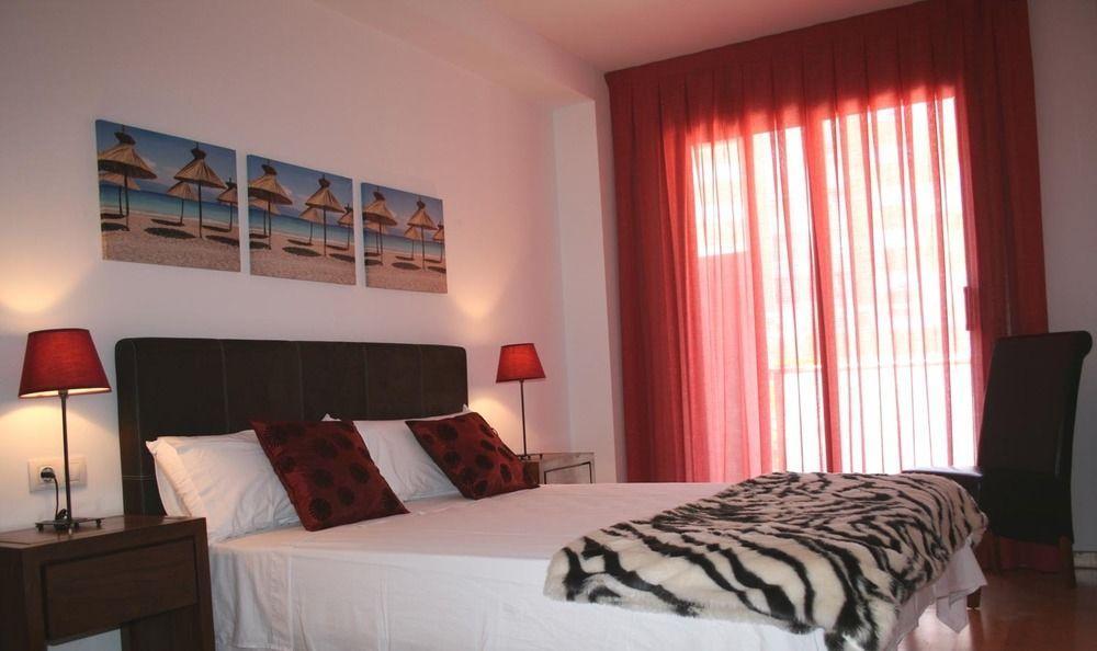 Alcam Badalona Playa Norte Ngoại thất bức ảnh