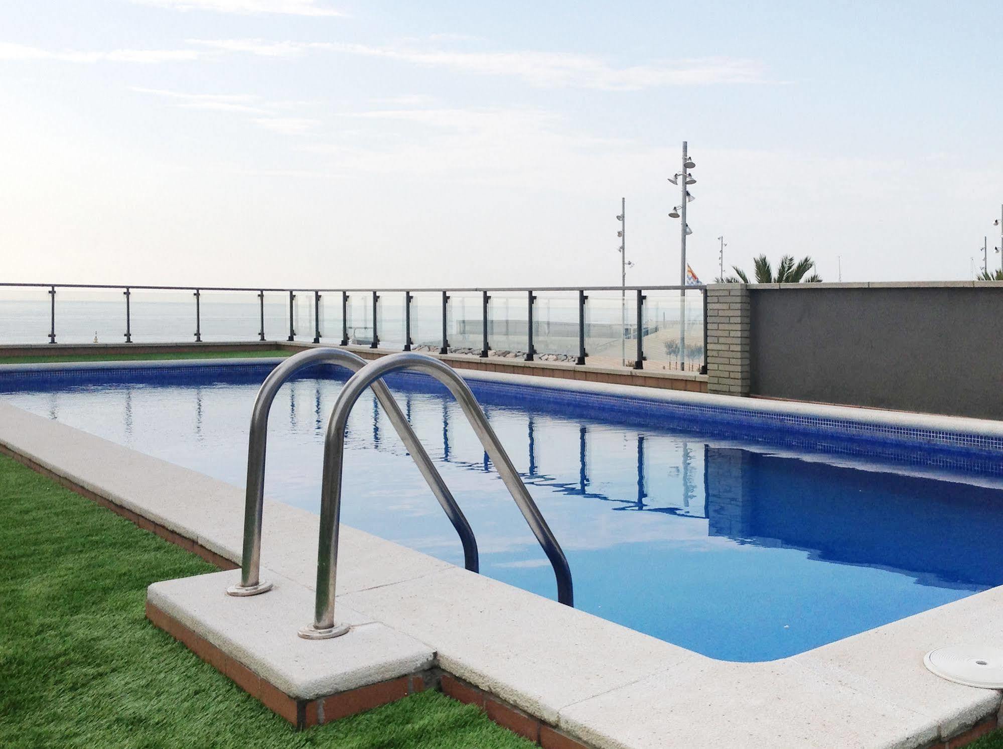Alcam Badalona Playa Norte Ngoại thất bức ảnh