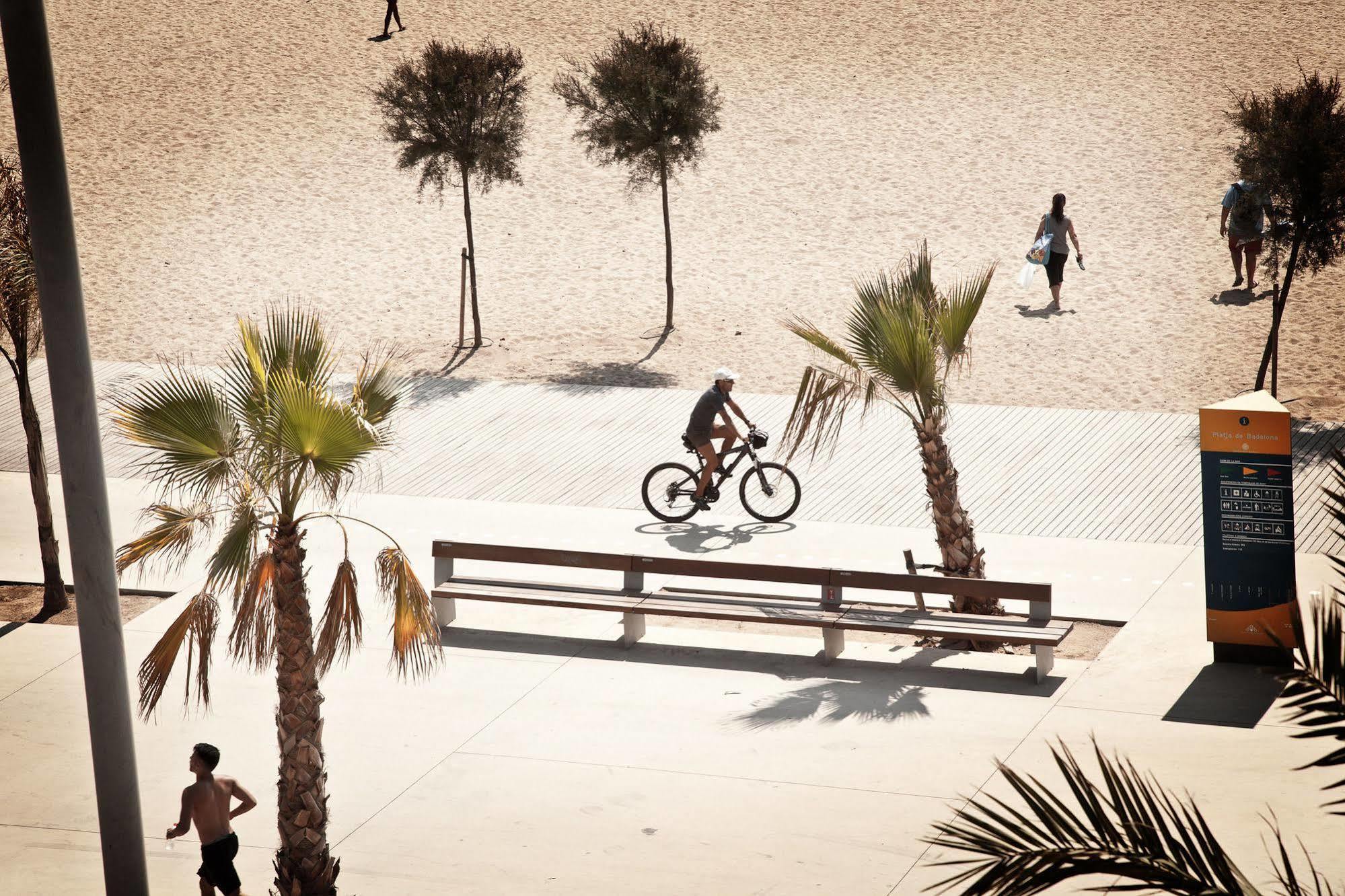 Alcam Badalona Playa Norte Ngoại thất bức ảnh
